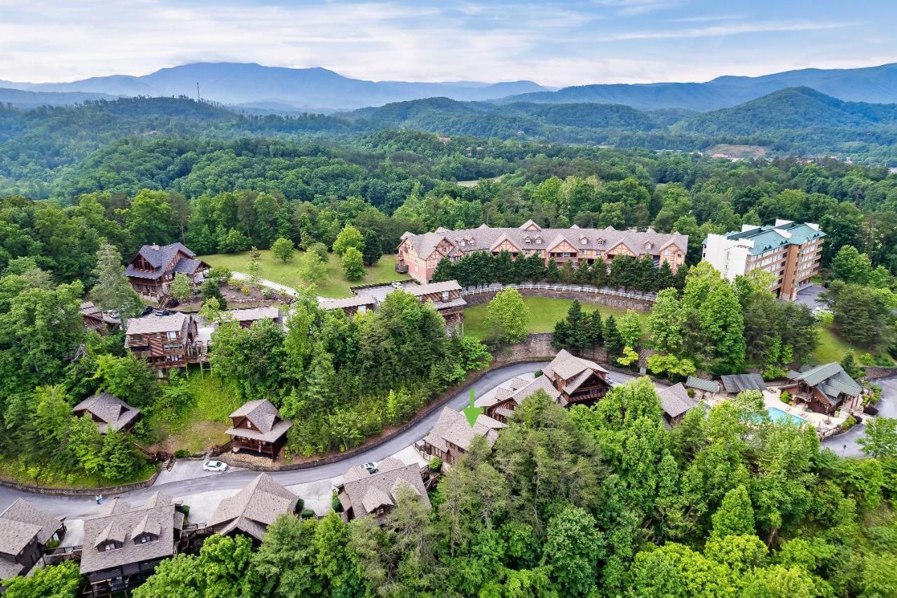 2 Miles From Dollywood Family Resort With Seasonal Outdoor Swimming Pool, Year Around Heated Indoor Swimming Pool, Townhome Style Cabin, Private Hot Tub, Arcade, Tv, Wifi, Kitchen With Refrigerator, Washer And Dryer Pigeon Forge Eksteriør bilde